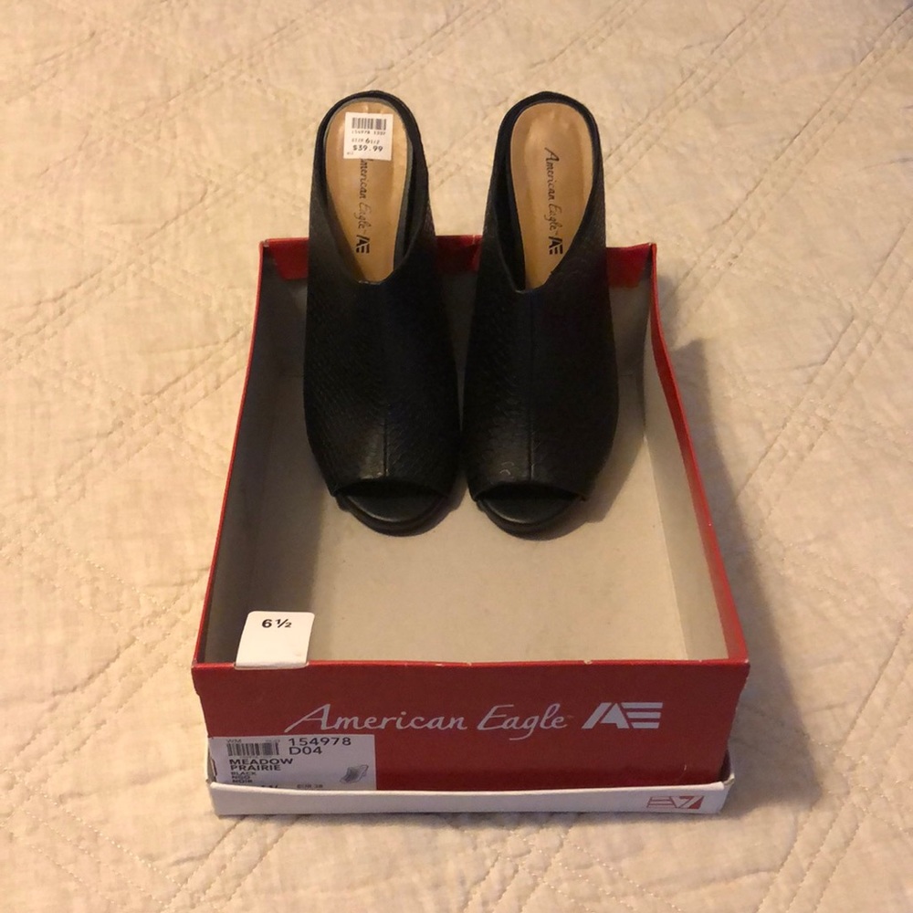 American Eagle Shoes-final markdown